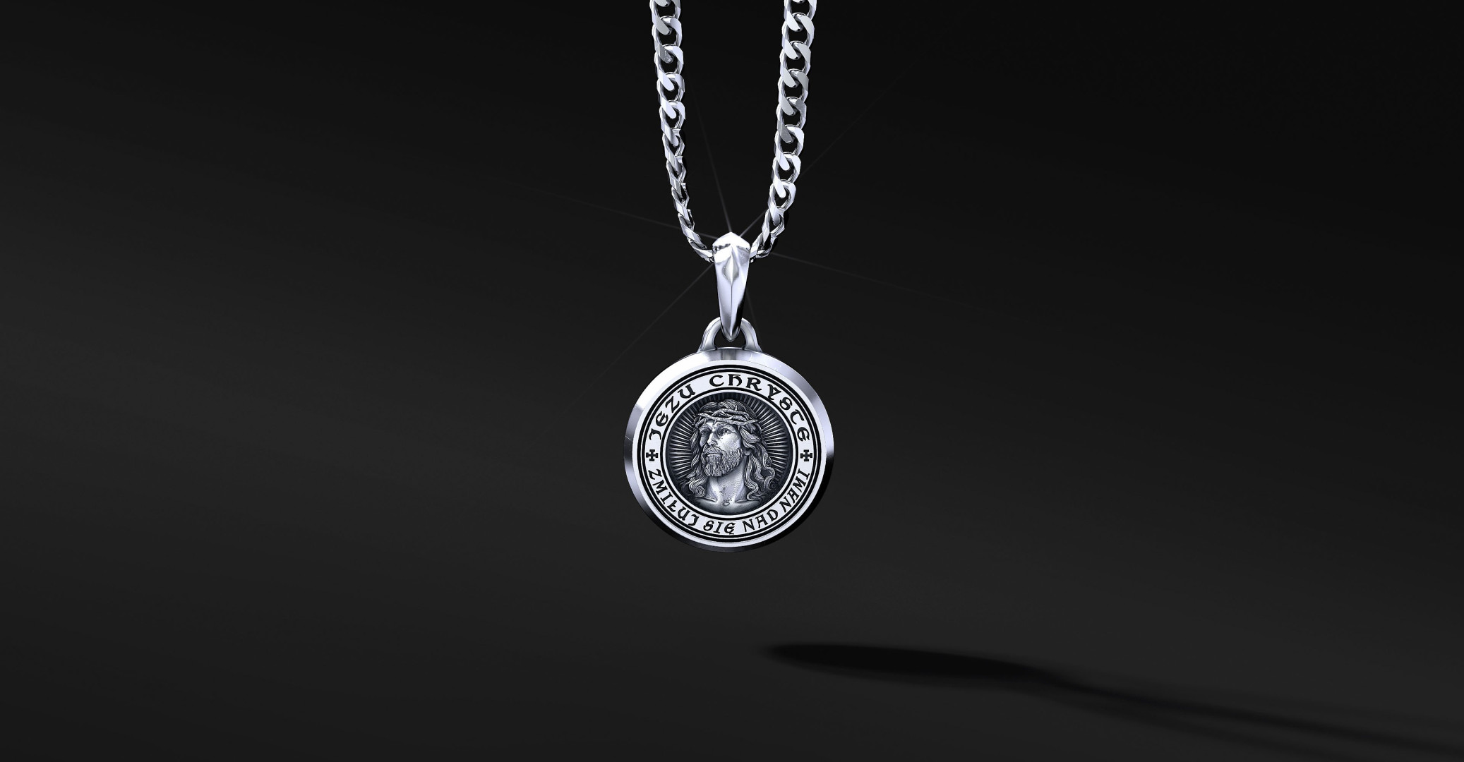 Medalik z Jezusem  I ENIGMA Jubiler