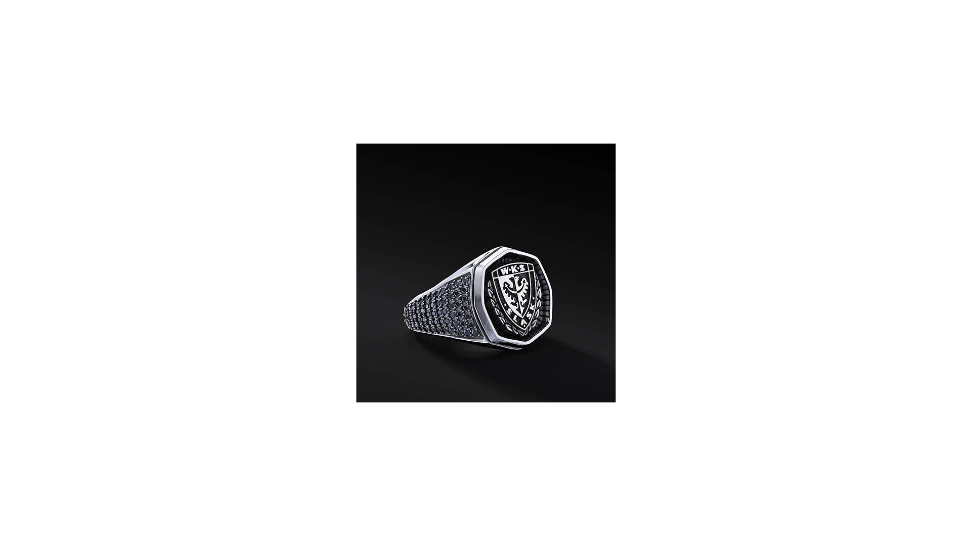 Sygnet WKS Pave Mono Srebro 925 | Enigma Jubiler Sygnet WKS Pave Mono Srebro 925 | Enigma Jubiler