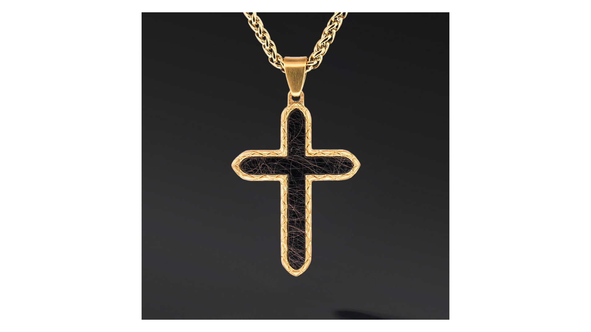 Krzyżyk „Altara” Gold – stal szlachetna z łańcuszkiem