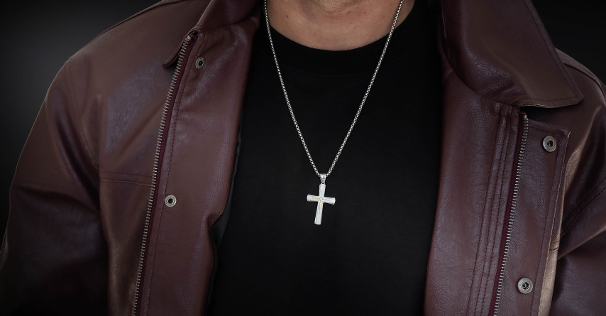 Krzyżyk „Plain” – stal szlachetna z łańcuszkiem