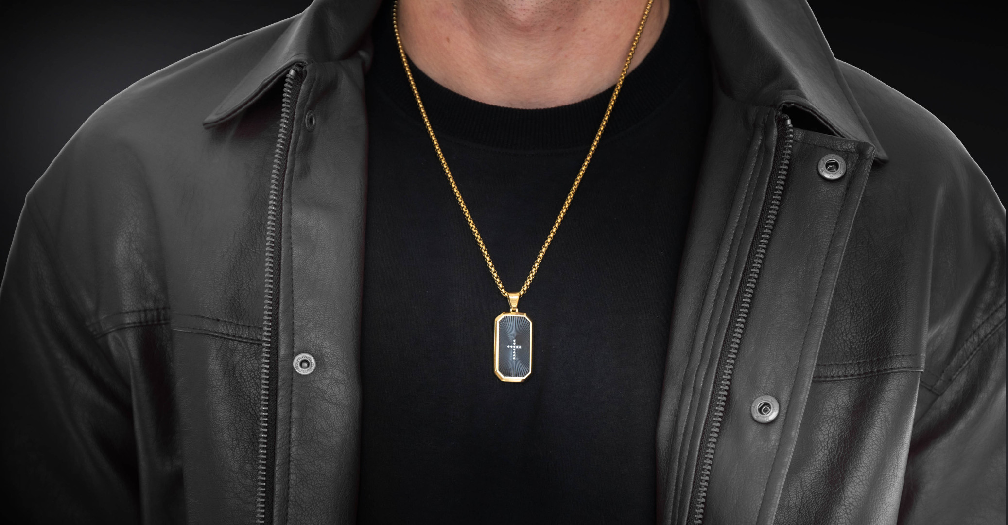 Nieśmiertelnik „Radiant” Black – stal szlachetna w eleganckiej formie | Enigma Jubiler