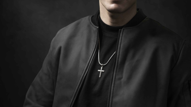 Krzyżyk Srebrny Męski "Armor" | Enigma Jubiler