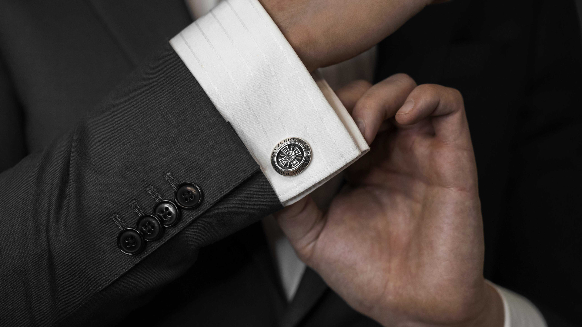 Spinki do Mankietów 23 Śląskiego Pułku Artylerii I ENIGMA Jubiler Spinki do Mankietów 23 Śląskiego Pułku Artylerii I ENIGMA Jubiler